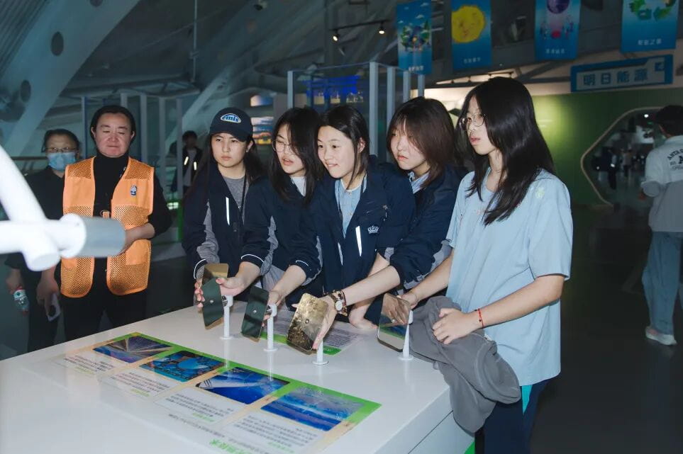 行走的课堂 ——苏州诺德学校普高素养部南京研学之旅圆满举行 - Field Study
