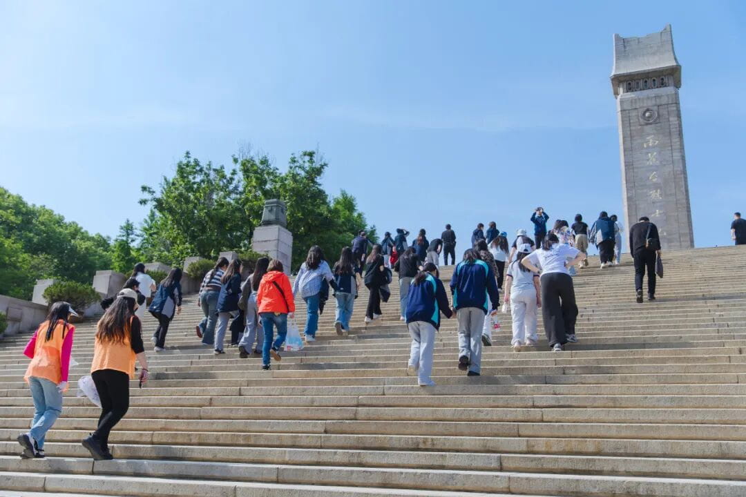 行走的课堂 ——苏州诺德学校普高素养部南京研学之旅圆满举行 - Field Study