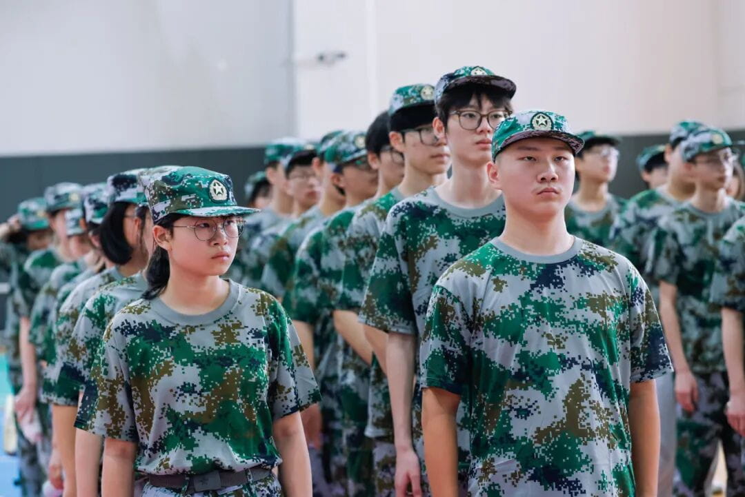 军训砺青春，笃行向未来——苏州诺德学校2026级高一新生军训开营 - military training