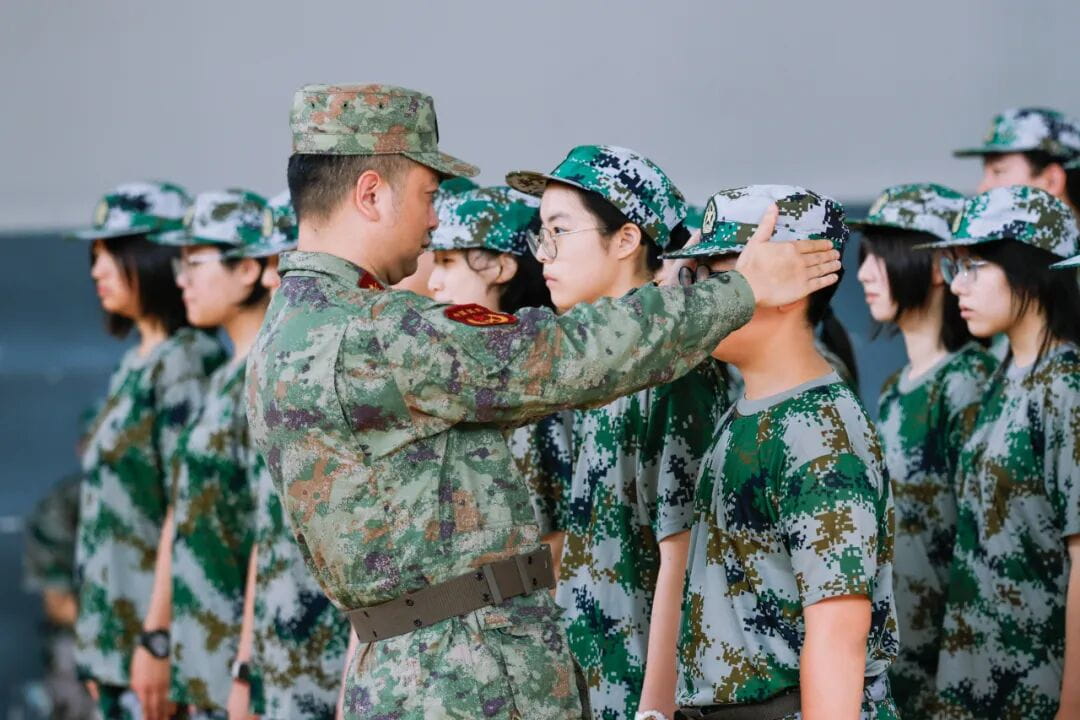 军训砺青春，笃行向未来——苏州诺德学校2026级高一新生军训开营 - military training